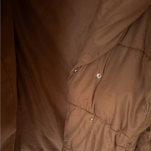 LOFT Puffer Coat - Picture 6 of 7